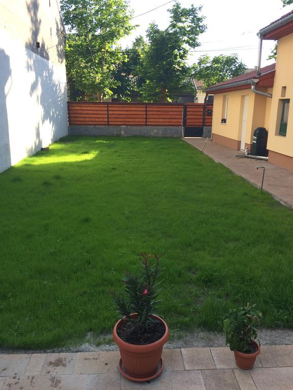 Green Garden Apartman Leilighet Budapest Eksteriør bilde